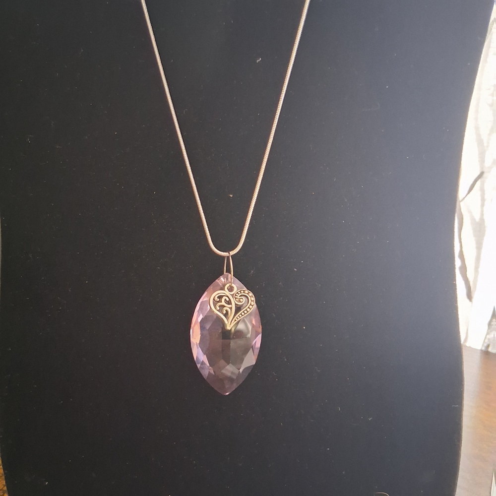 Pink Clear Crystal Teardrop Pendant Necklace W/Heart Charm. 18"